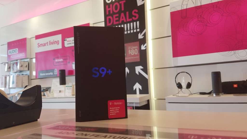 T-Mobile | 125 S Broadway, Salem, NH 03079, USA | Phone: (603) 890-6515