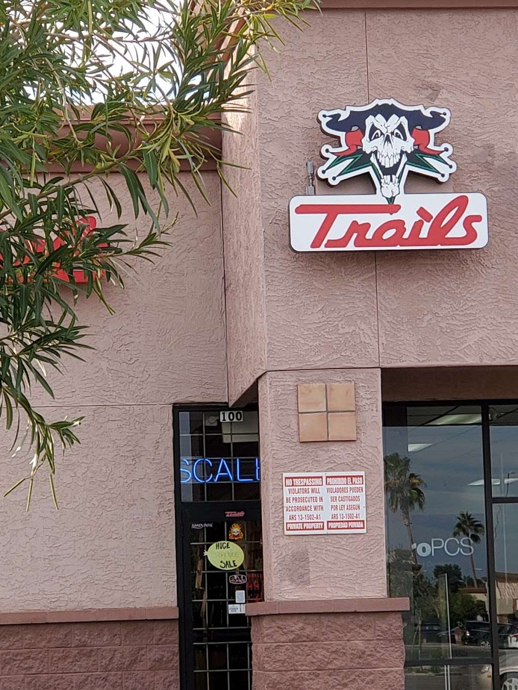 Trails Department Store | 940 N Alma School Rd, Chandler, AZ 85224, USA | Phone: (480) 786-0234