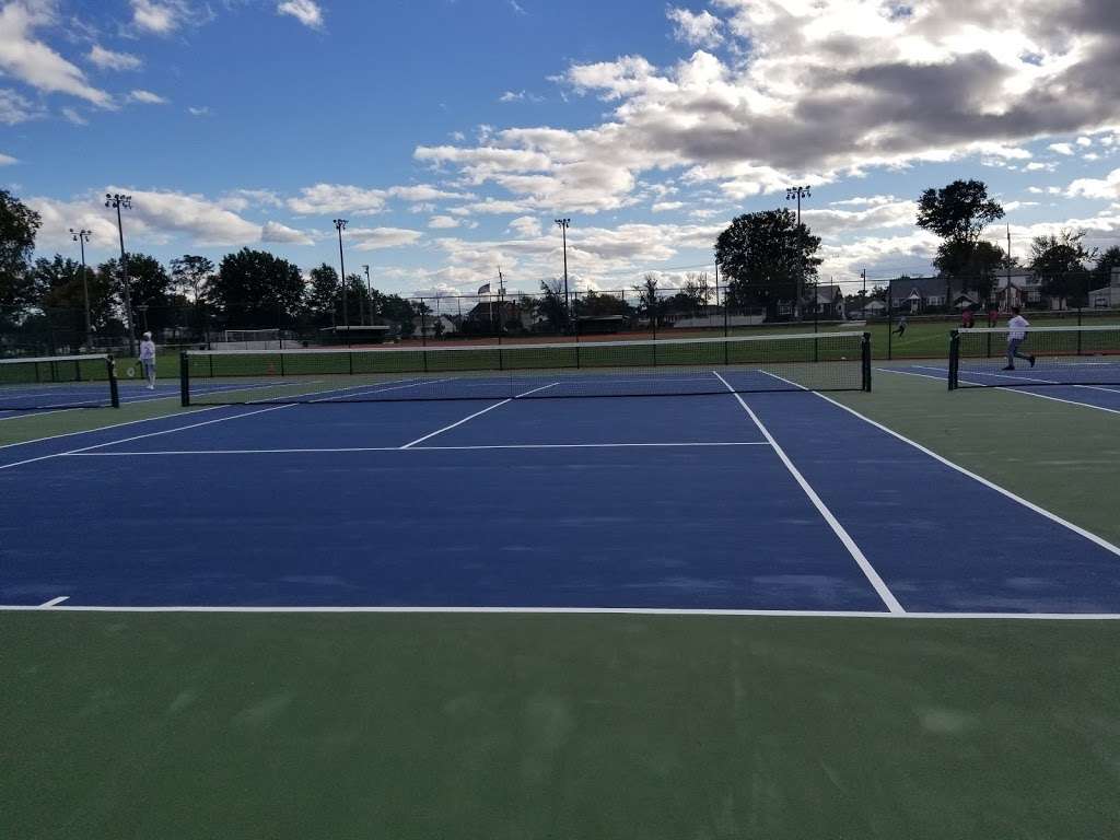 Tennis Courts | Carteret, NJ 07008