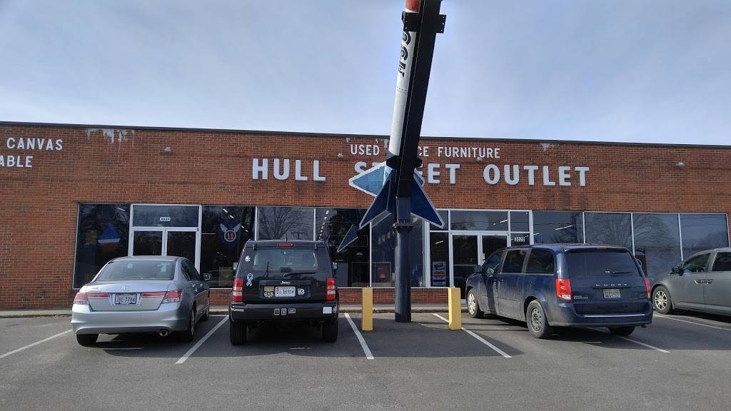 Hull Street Outlet Inc | 3820 Jefferson Davis Hwy, Richmond, VA 23234, USA | Phone: (804) 275-9239