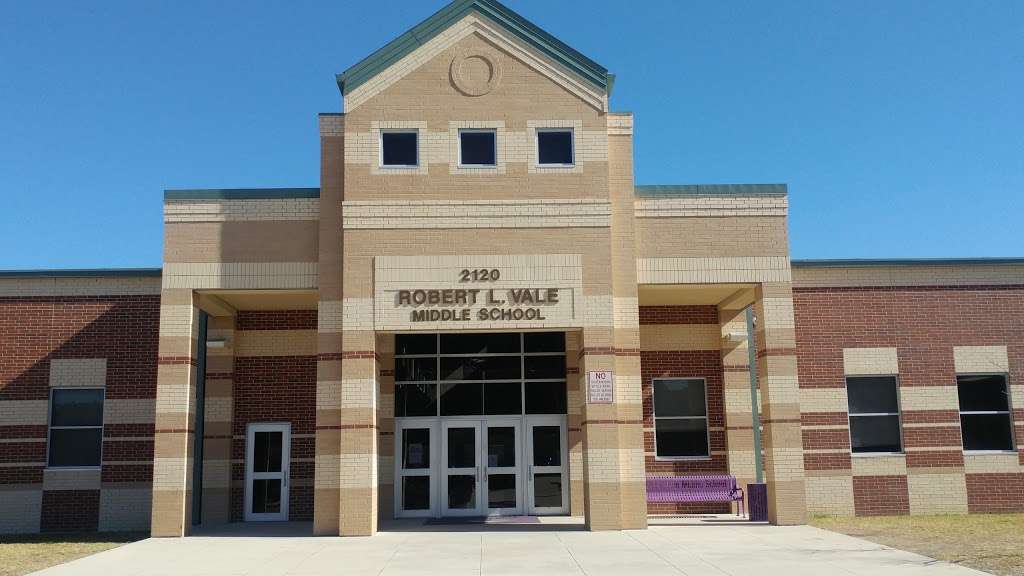 Robert L. Vale Middle School | 2120 N Ellison Dr, San Antonio, TX 78251, USA | Phone: (210) 397-5700