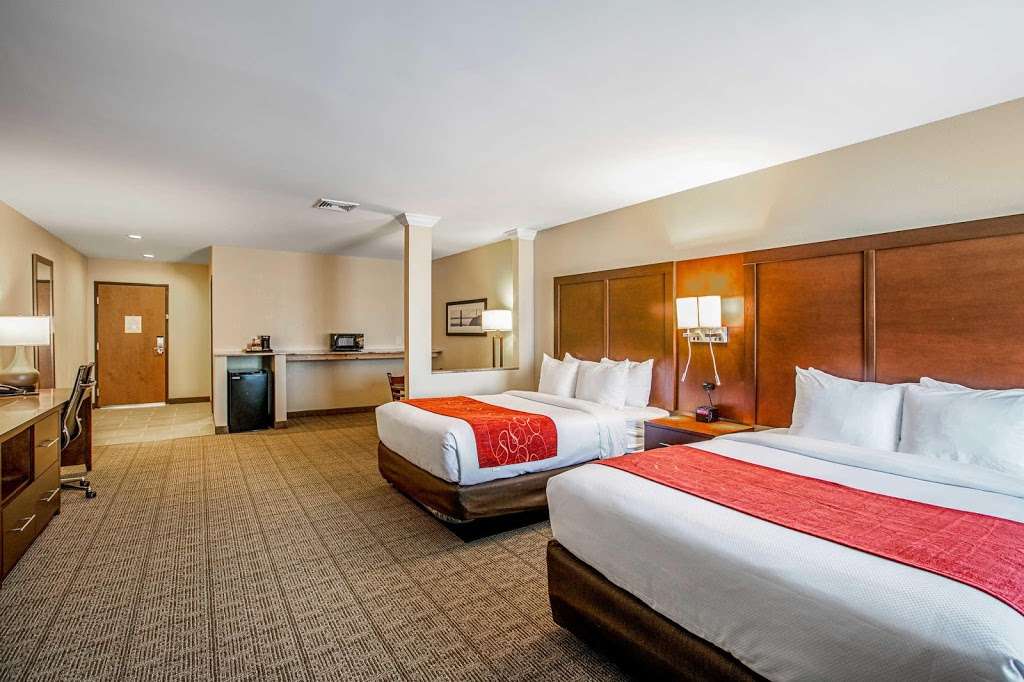 Comfort Suites | 835 NY-52, Fishkill, NY 12524 | Phone: (845) 765-8668