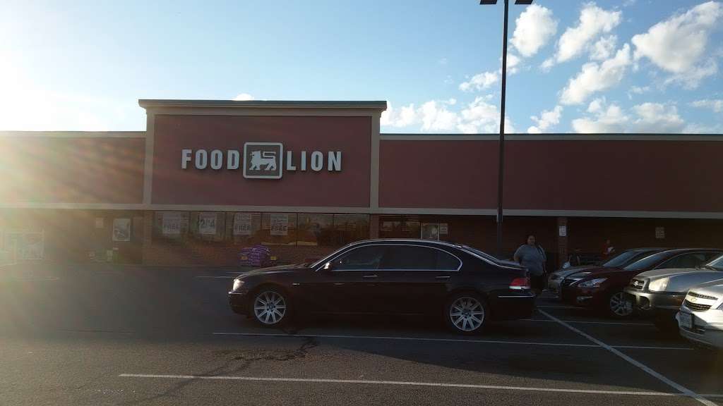 Food Lion | 600 McKinney Blvd, Colonial Beach, VA 22443, USA | Phone: (804) 224-2064