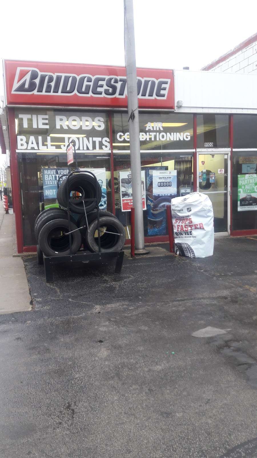 Brads Tire Services | 9100 S South Chicago Ave, Chicago, IL 60617, USA | Phone: (773) 978-3900