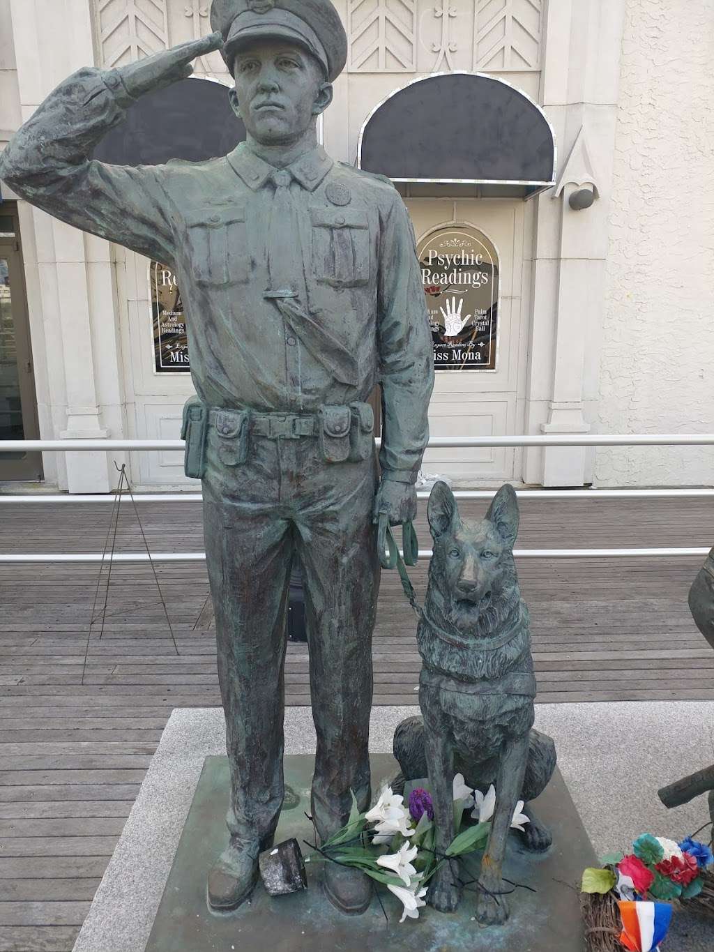 In The Line Of Duty Memorial | Boardwalk, Atlantic City, NJ 08401, USA