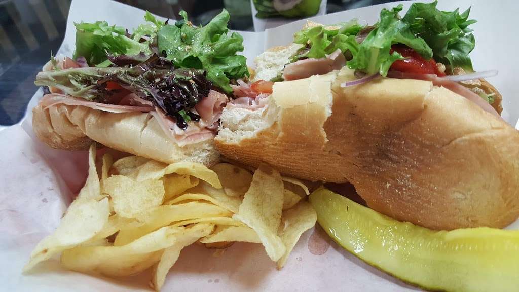 Frankies Italian Deli | 4835 W Eau Gallie Blvd, Row N, Melbourne, FL 32934 | Phone: (321) 914-9539