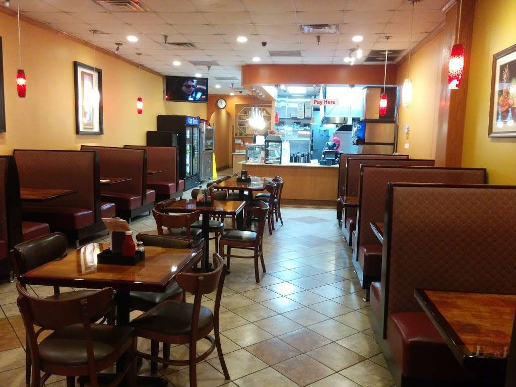 The Chicken Hut | 8849 Branch Ave, Clinton, MD 20735, USA | Phone: (301) 868-1669