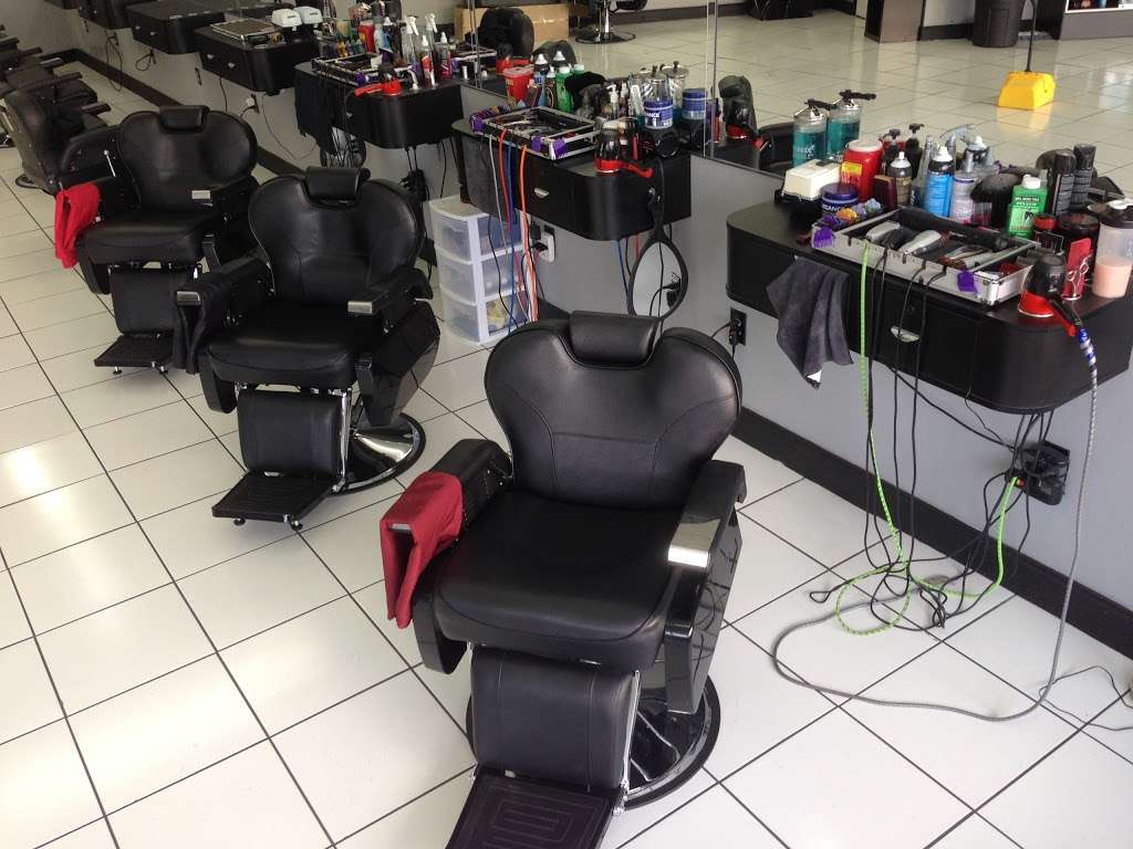 X BARBERSHOP | 2985 Vineland Rd, Kissimmee, FL 34746, USA | Phone: (407) 507-1501