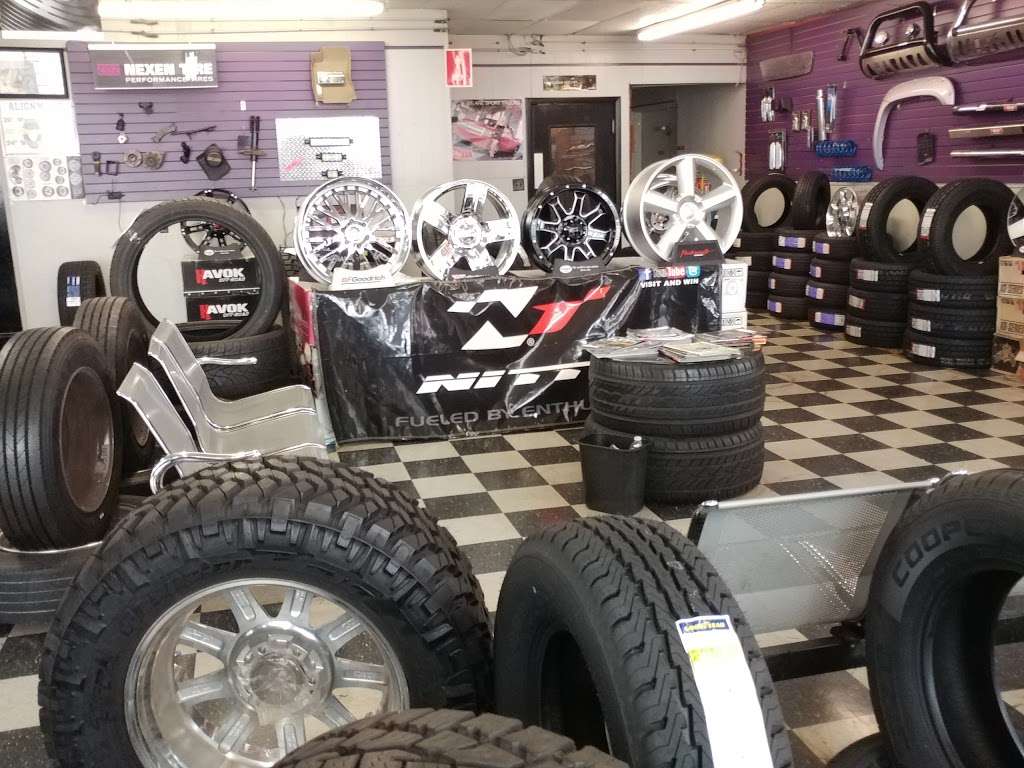 Don Ruckers Tire | 6432 Gulf Fwy, Houston, TX 77023, USA | Phone: (713) 923-2859