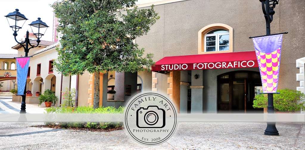 Family Art Photography + Print Shop | 5601 Universal Blvd, Orlando, FL 32819, USA | Phone: (407) 503-1365