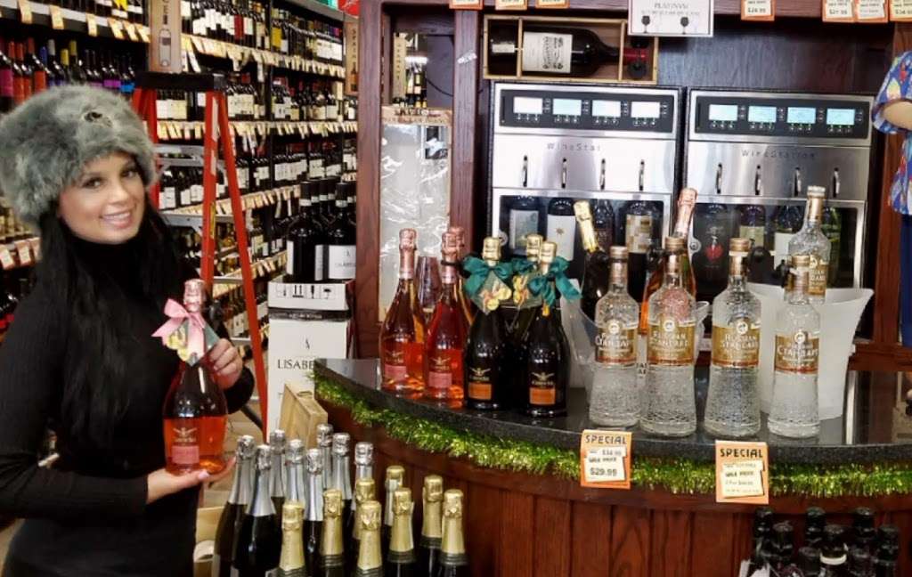 Liquor Wine Warehouse | 113-19 Beach Channel Dr, Rockaway Park, NY 11694, USA | Phone: (718) 474-8466