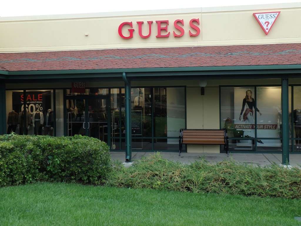 GUESS Factory | 495 Prime Outlets Blvd Suite 700C, Hagerstown, MD 21740, USA | Phone: (301) 797-2260