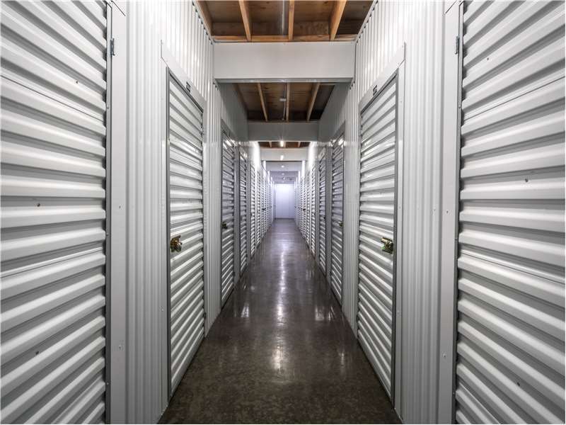 Extra Space Storage | 1251 W Pacific Coast Hwy, Wilmington, CA 90744, USA | Phone: (310) 518-2515