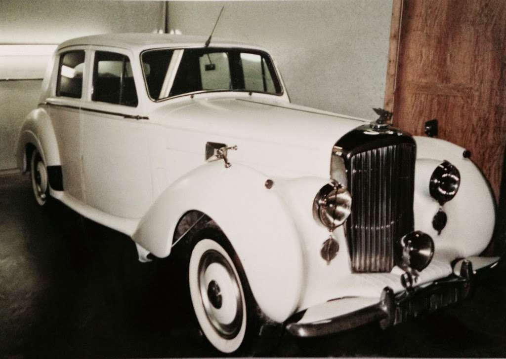 GEARS Golden Era Auto Restorations | 1054 NE 43rd St, Oakland Park, FL 33334, USA | Phone: (954) 952-2277