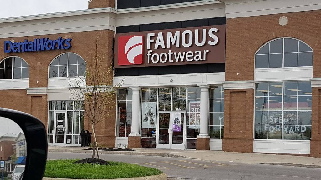 Famous Footwear | 3725 Easton Market, Columbus, OH 43219, USA | Phone: (614) 934-6774