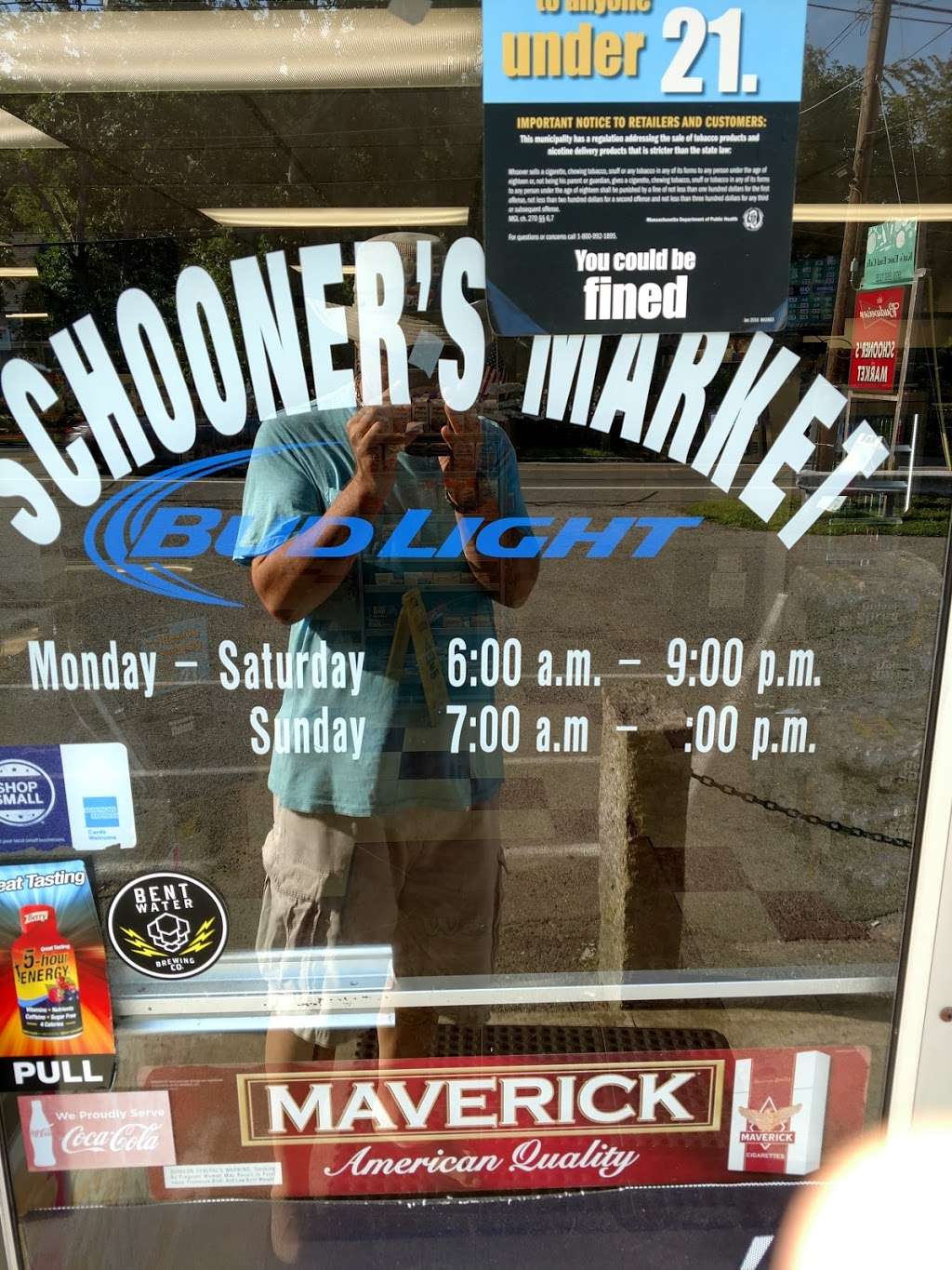 Schooners Market | 121 Eastern Ave, Essex, MA 01929, USA | Phone: (978) 768-6438