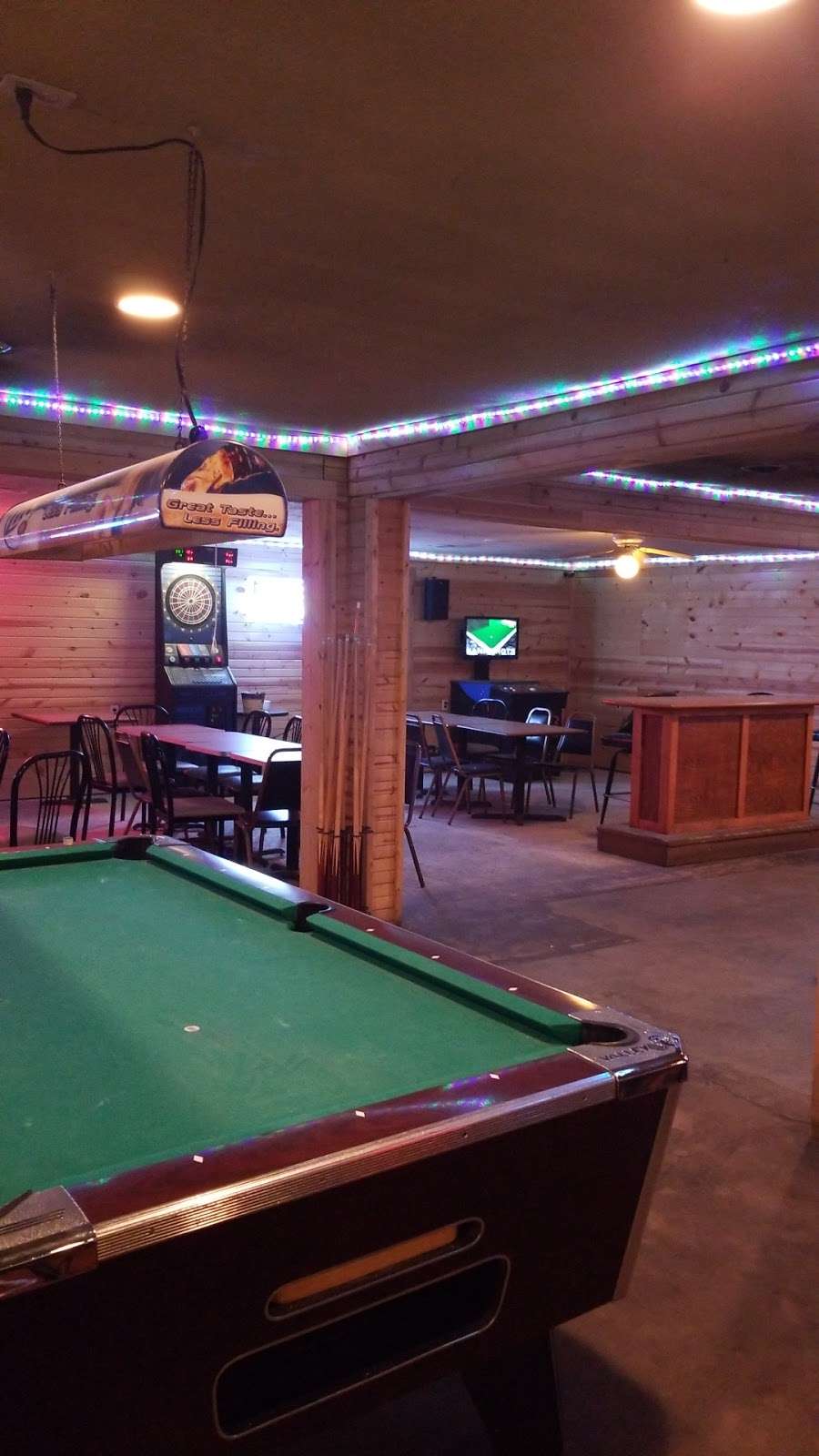 The Boxcar Bar & Grill | 100 E 2nd St, Edgerton, KS 66021, USA | Phone: (913) 893-9949