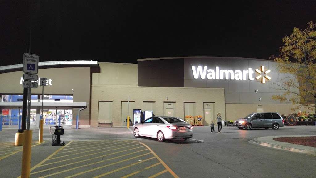 Walmart Supercenter | 7050 S Cicero Ave, Bedford Park, IL 60638, USA | Phone: (708) 496-0230