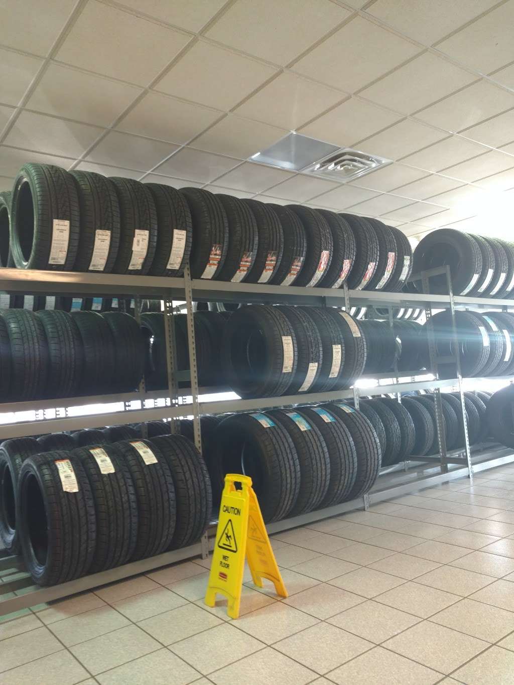 Tire Tracks USA | 7 E Division St, Manteno, IL 60950 | Phone: (815) 468-6666