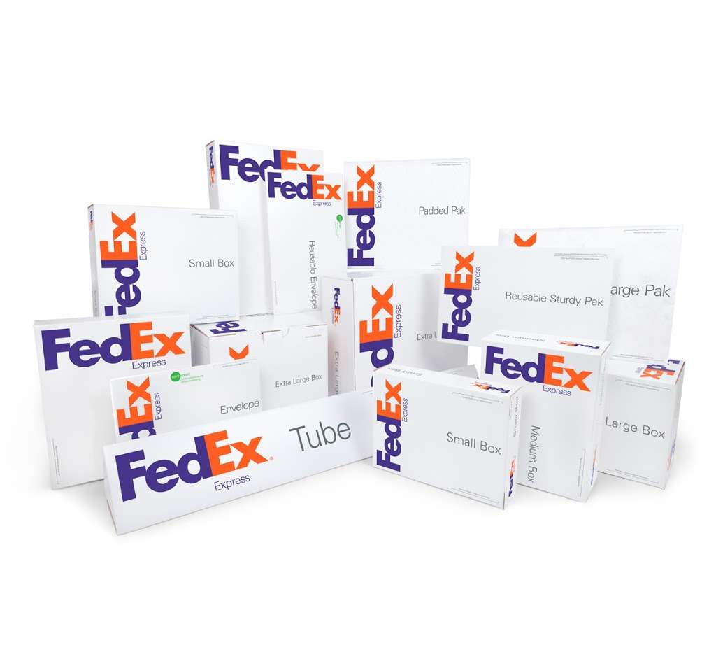 FedEx Ship Center | 10585 Heater Ct, San Diego, CA 92121, USA | Phone: (800) 463-3339