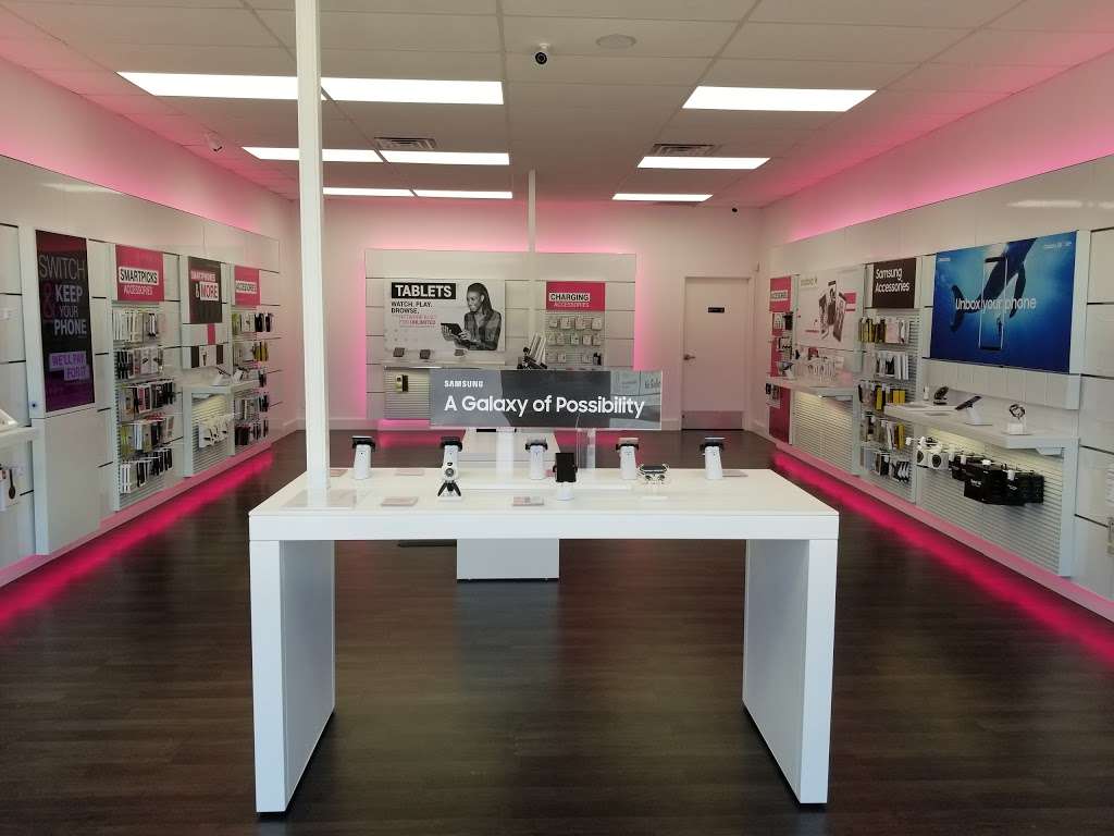 T-Mobile | 10033 Wicker Ave, St John, IN 46373 | Phone: (219) 627-3315