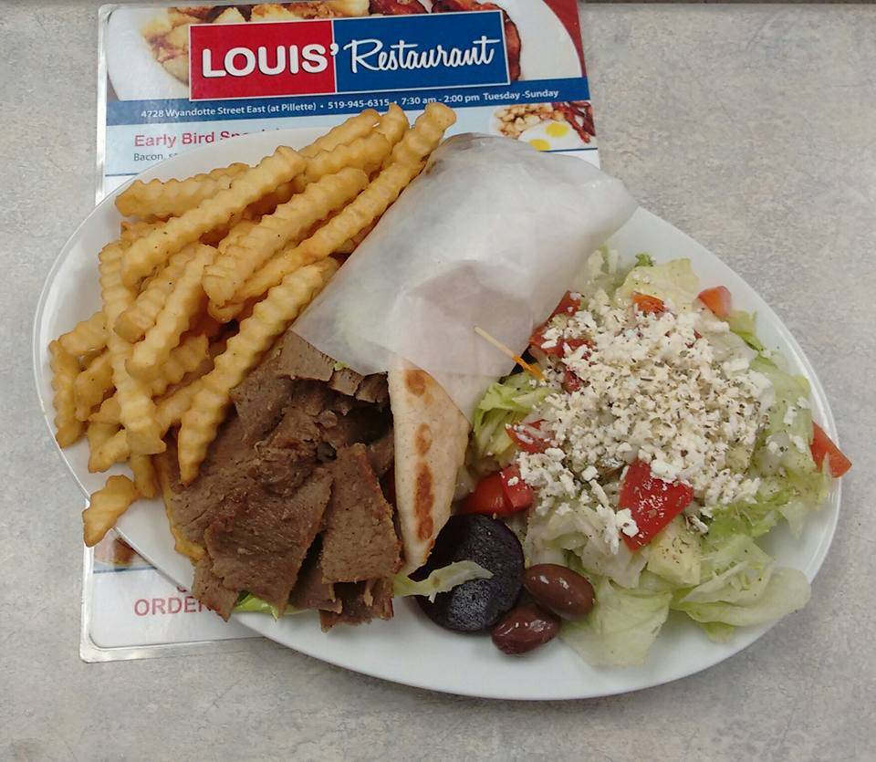 Louis Restaurant | 4728 Wyandotte St E, Windsor, ON N8Y 1H7, Canada | Phone: (519) 945-6315