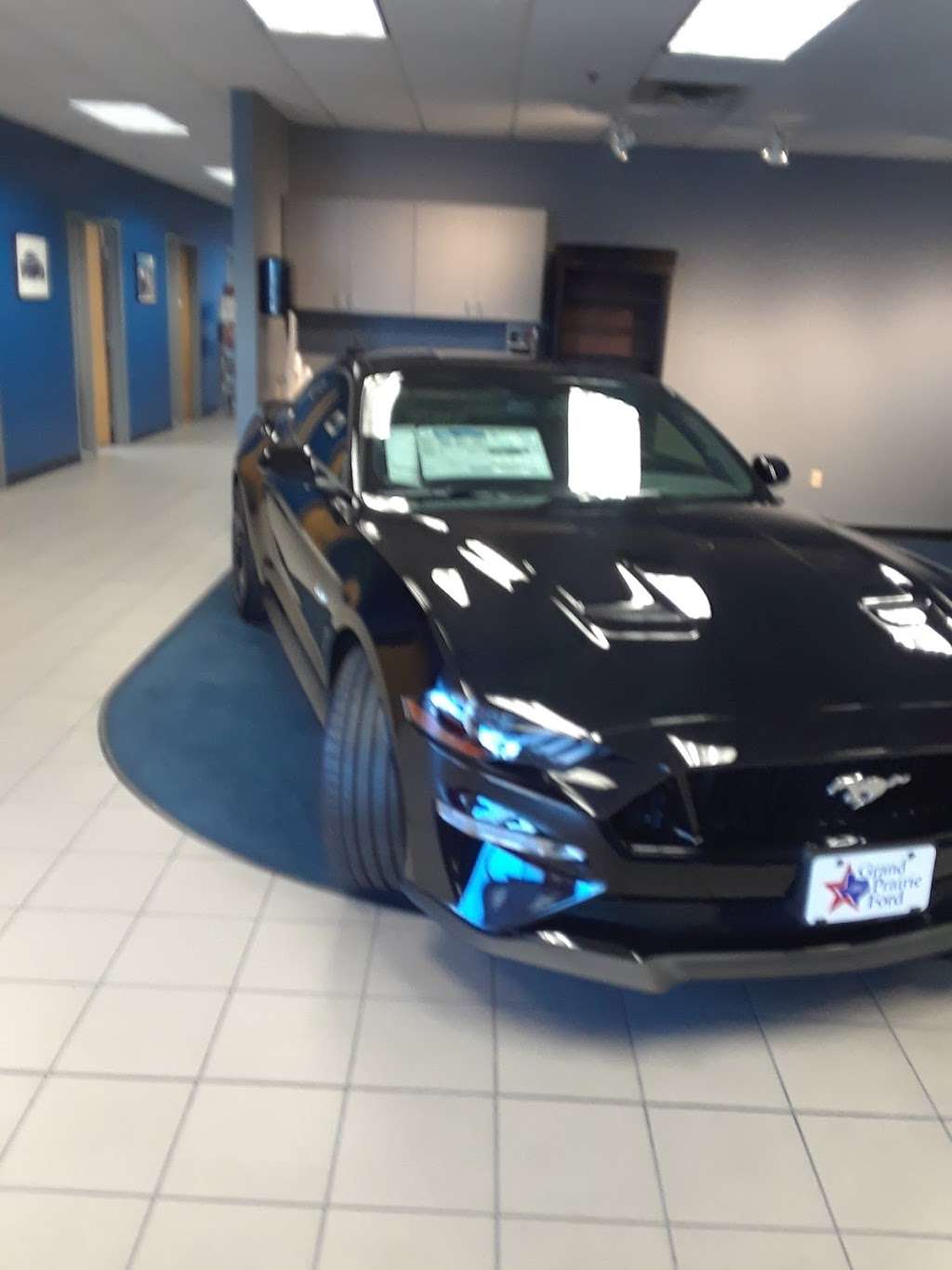 Grand Prairie Ford | 701 E Palace Pkwy, Grand Prairie, TX 75050, USA | Phone: (972) 975-9621