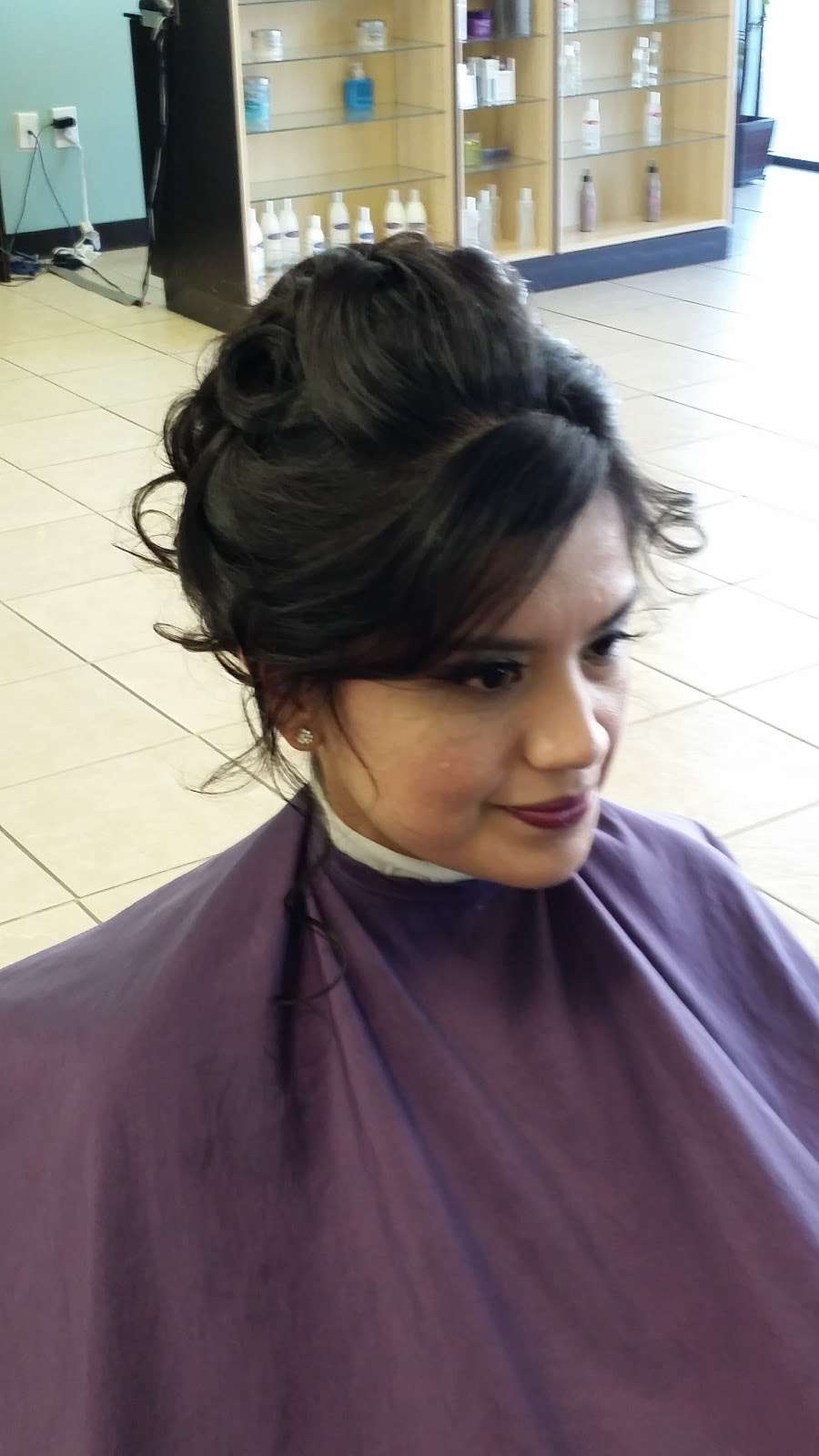 Champions Beauty Salon | 14243 Stuebner Airline Rd d, Houston, TX 77069, USA | Phone: (281) 608-6455