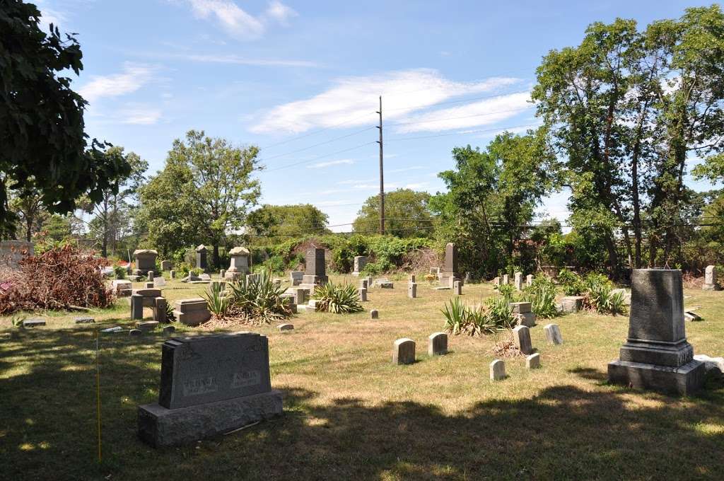 The Lawrence Cemetery | 135 Rockaway Turnpike, Lawrence, NY 11559, USA | Phone: (516) 426-7874