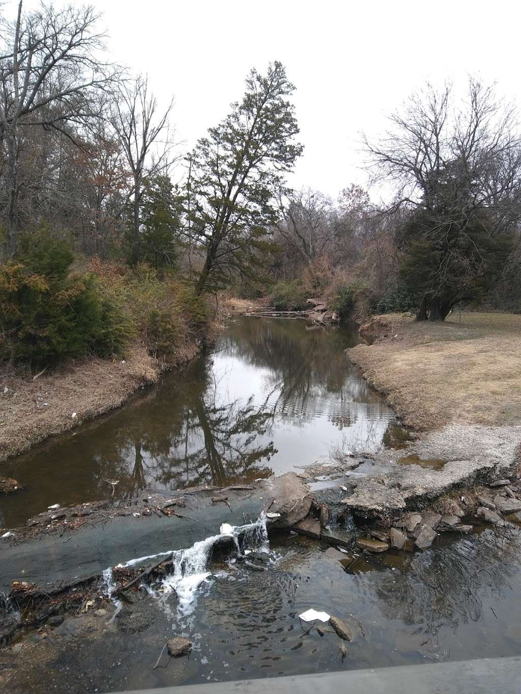 Crawford Memorial Park | 8700 Elam Rd, Dallas, TX 75217, USA | Phone: (214) 670-4100