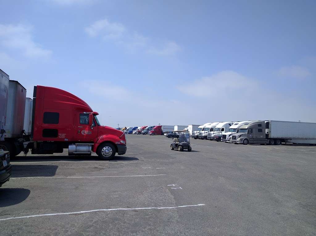 ATS Truck Stop (parking/storage) | 11475 Penrose St, Sun Valley, CA 91352, USA | Phone: (818) 355-6500
