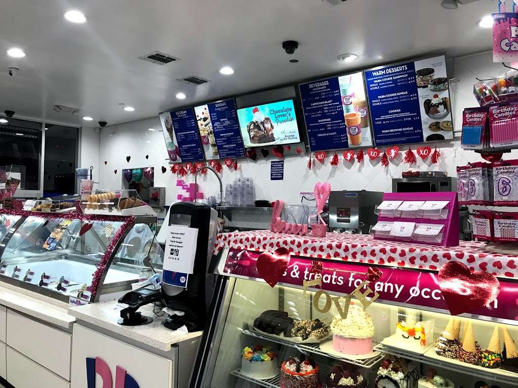 Baskin-Robbins | 1723 W Imperial Hwy, Los Angeles, CA 90047, USA | Phone: (323) 754-3131