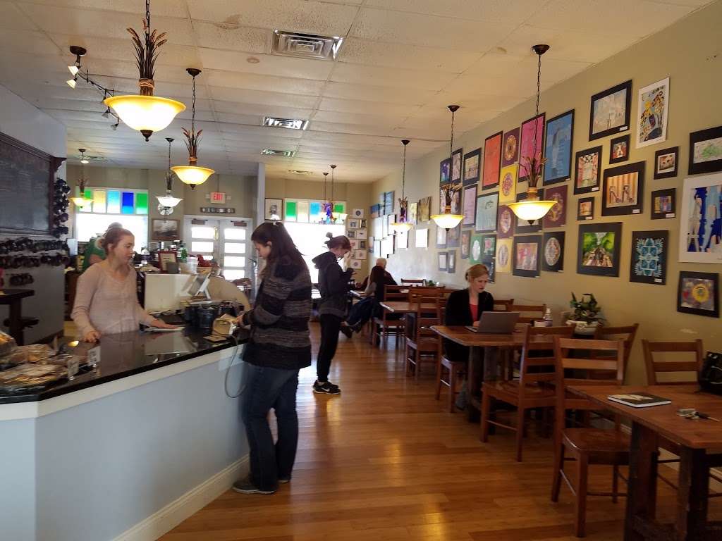 Down To Earth Cafe and Catering | 1 N 7th St, Perkasie, PA 18944, USA | Phone: (215) 257-5057