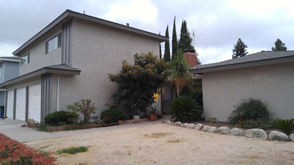 Villa Valencia Mobile Estates | 14092 Browning Ave, Tustin, CA 92780, USA | Phone: (714) 544-0311