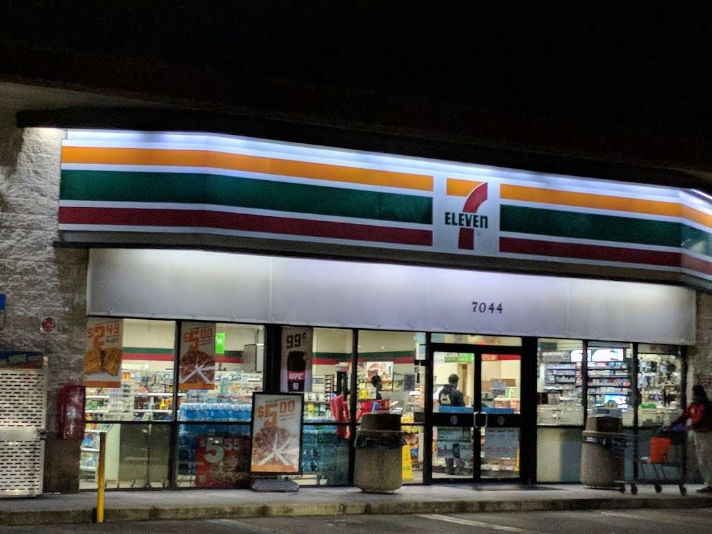 7-Eleven | 7044 Lawrence Rd, Boynton Beach, FL 33436 | Phone: (561) 434-3727