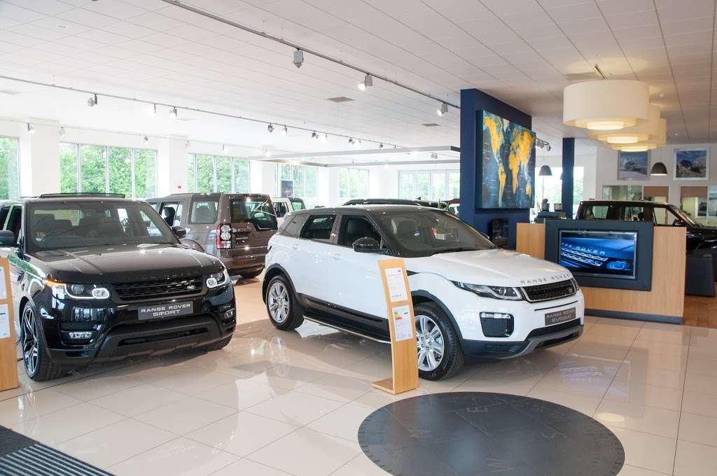 Lancaster Land Rover Tonbridge | Woodgate Way, Tonbridge TN11 0FU, UK | Phone: 01732 314910