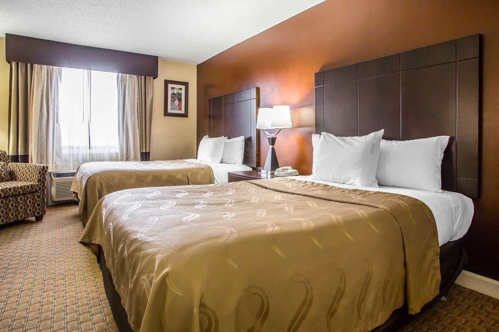 Quality Inn OHare Airport | 3801 Mannheim Rd, Schiller Park, IL 60176, USA | Phone: (847) 678-0670