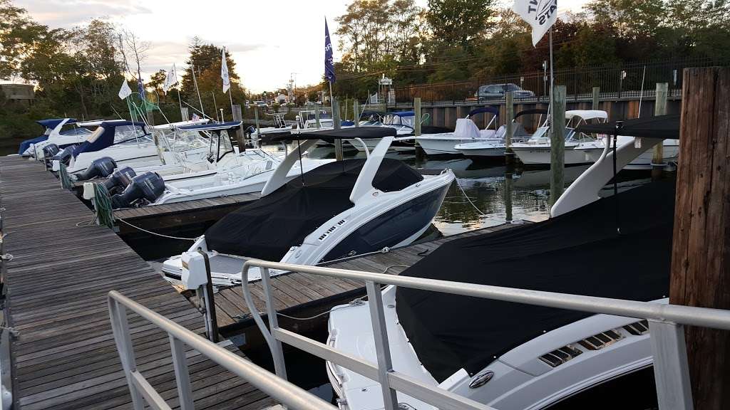 Amity Harbor Marine | 30 Merrick Rd, Amityville, NY 11701 | Phone: (631) 842-1280