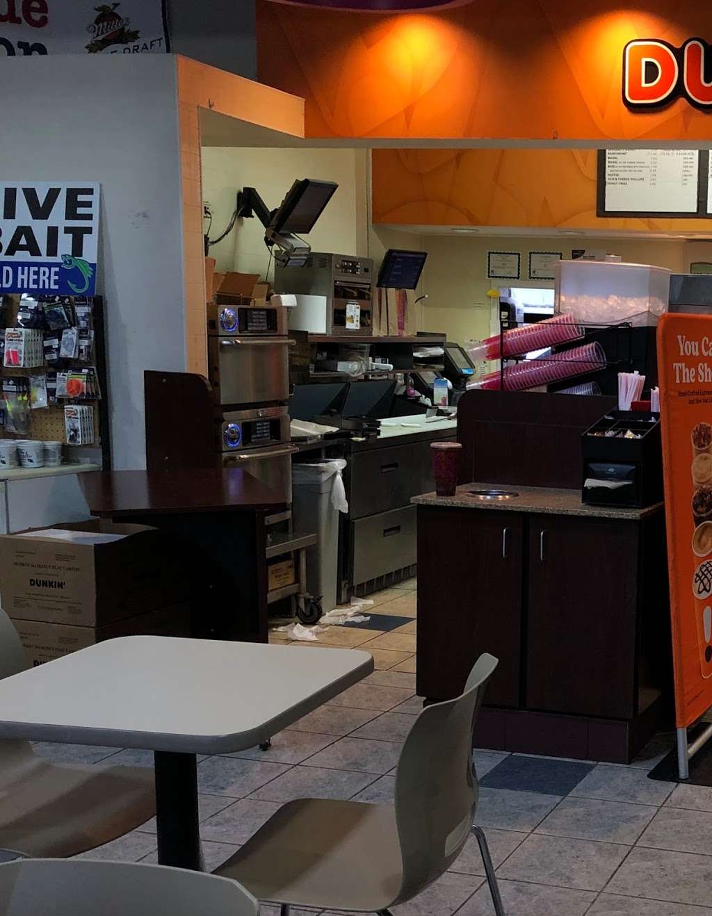 Dunkin | 1000 S State St, Hampshire, IL 60140, USA | Phone: (847) 683-7180