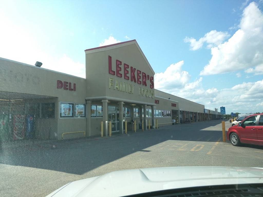 Leekers Family Foods | 6223 N Broadway, Wichita, KS 67219, USA | Phone: (316) 744-1223