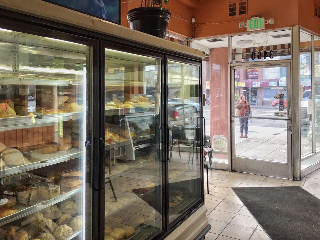 Delicias Bakery | 3460 International Blvd, Oakland, CA 94601, USA | Phone: (510) 437-9948