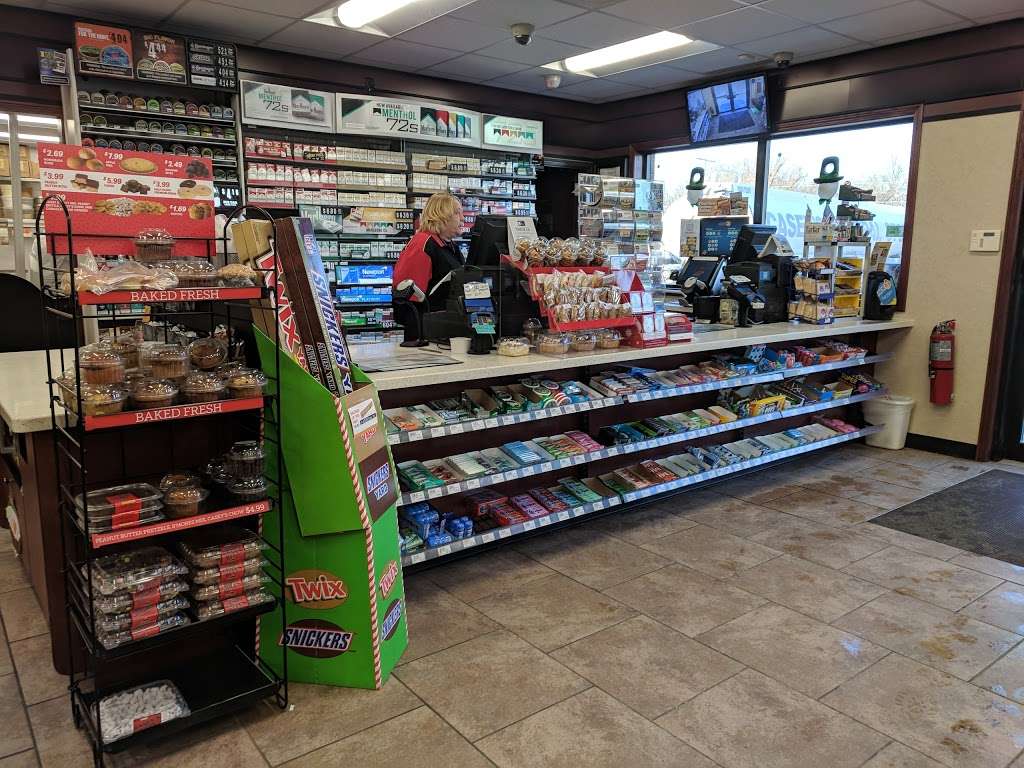 Caseys General Store | 743 Bedford Rd, Morris, IL 60450, USA | Phone: (815) 941-2895