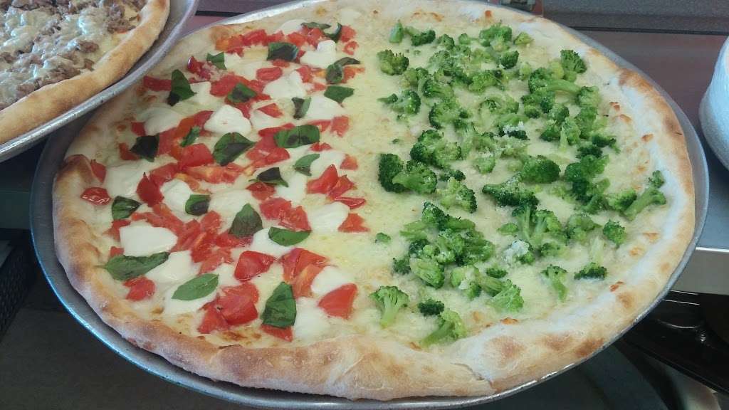 Johns Pizza | 700 Crescent Blvd, Brooklawn, NJ 08030 | Phone: (856) 456-6644