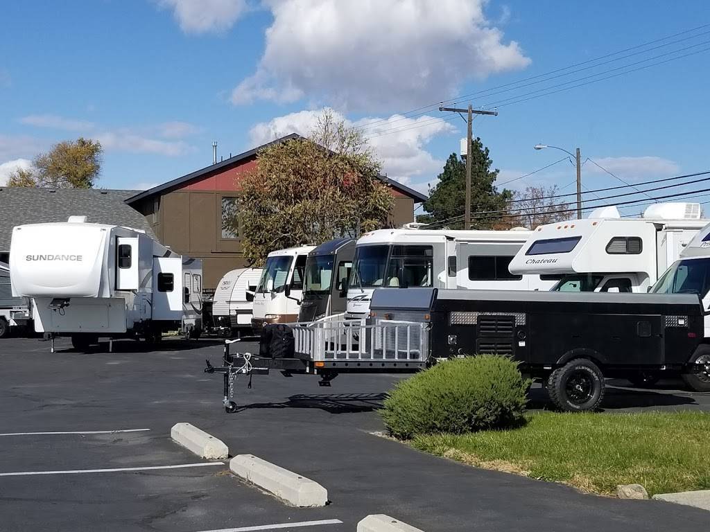 Happy Camper RV Sales TOO! | 4044 W Chinden Blvd, Garden City, ID 83714, USA | Phone: (208) 343-4044