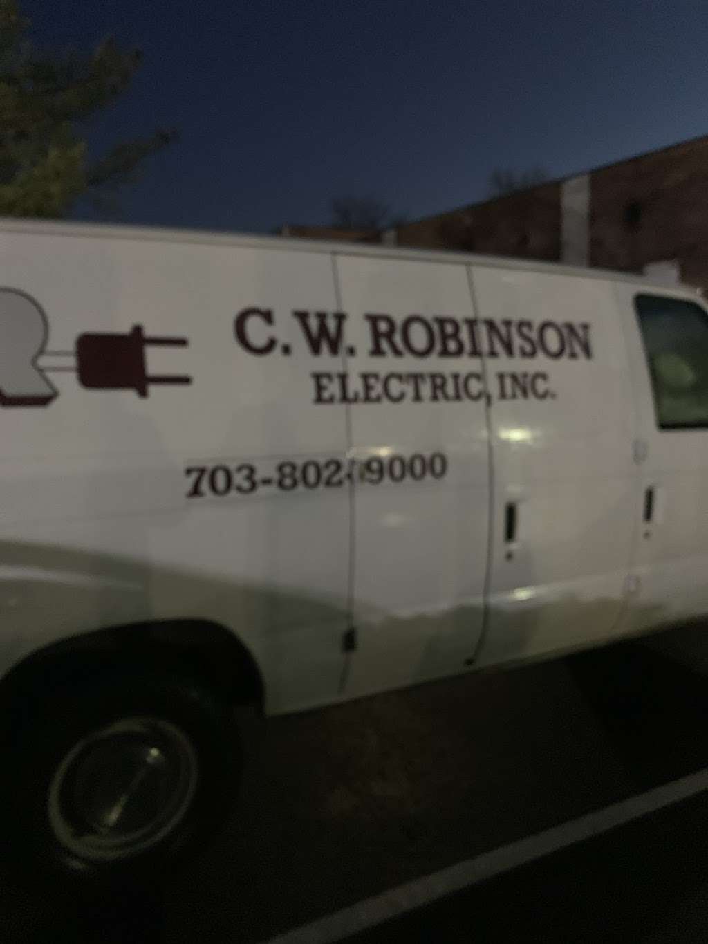 C W Robinson Electric Inc | 14004 Willard Rd # L, Chantilly, VA 20151, USA | Phone: (703) 802-9000