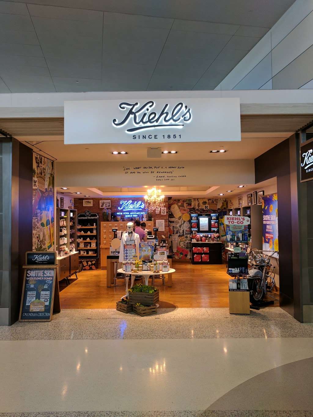 Kiehls | Terminal 2, San Francisco International Airport (SFO), Boarding Area D, San Francisco, CA 94128, USA | Phone: (650) 821-9151