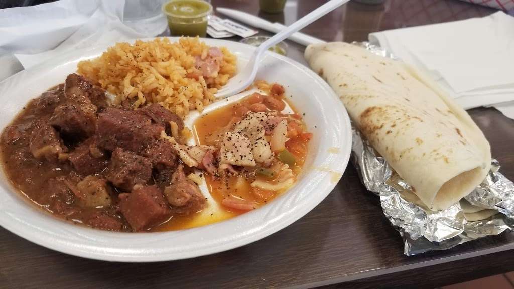 Tellez Tamales & Barbacoa | 1737 S General McMullen Dr, San Antonio, TX 78237, USA | Phone: (210) 433-1367