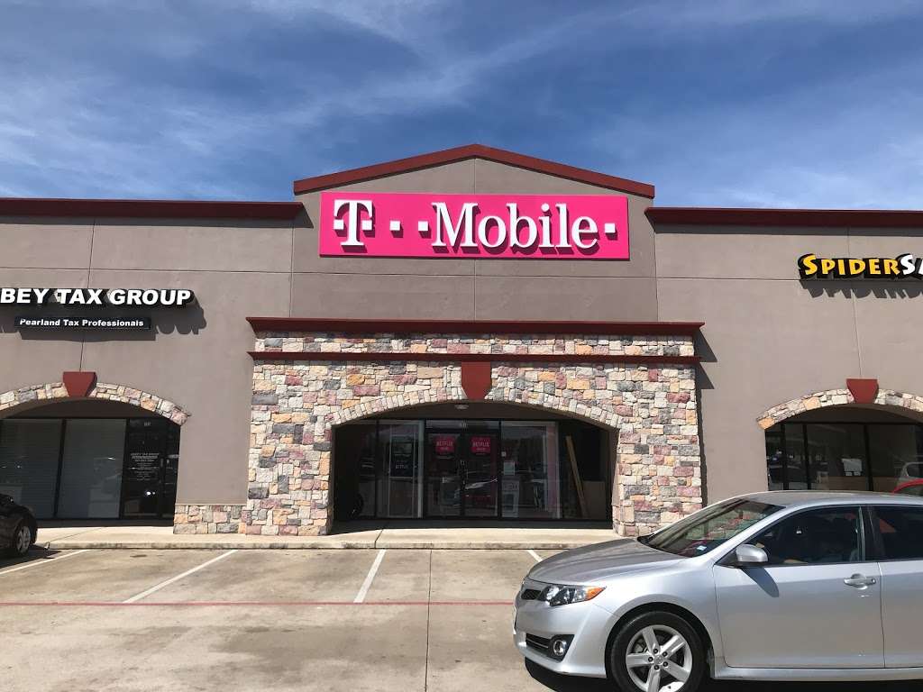 T-Mobile | 8201 Broadway St Ste 151, Pearland, TX 77581, USA | Phone: (281) 741-3081