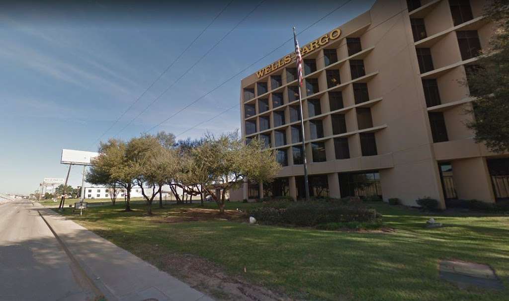 Wells Fargo Bank | 12200 Northwest Fwy 1st Fl, Houston, TX 77092, USA | Phone: (713) 209-6600