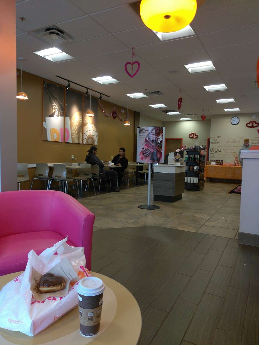 Dunkin Donuts | 1750 N Rolling Rd, Windsor Mill, MD 21244, USA | Phone: (410) 929-8724